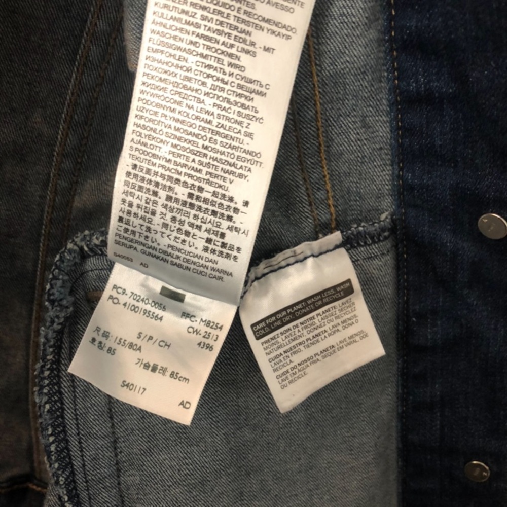 Levi’s Jean Jacket Sz Small - Picture 4 of 6